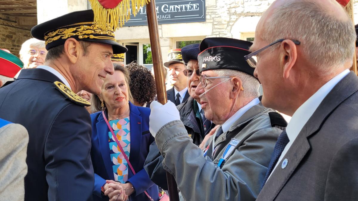 Cérémonie d'hommage aux Harkis à Is-sur-Tille. Cérémonie d'hommage aux Harkis à Is-sur-Tille.