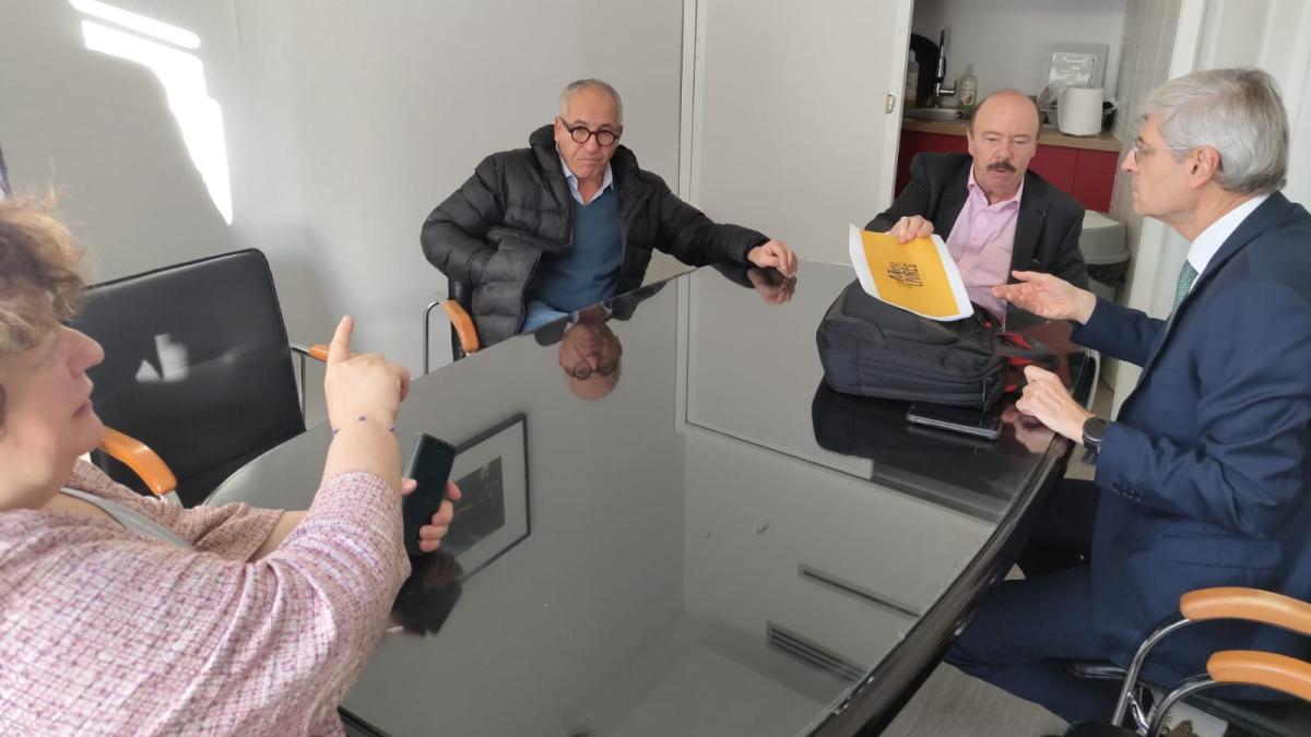 Réunion de travail à Amiens avec Marc Del Grande, Yakoub Abdellatif, Brigitte Fouré et Alain Gest